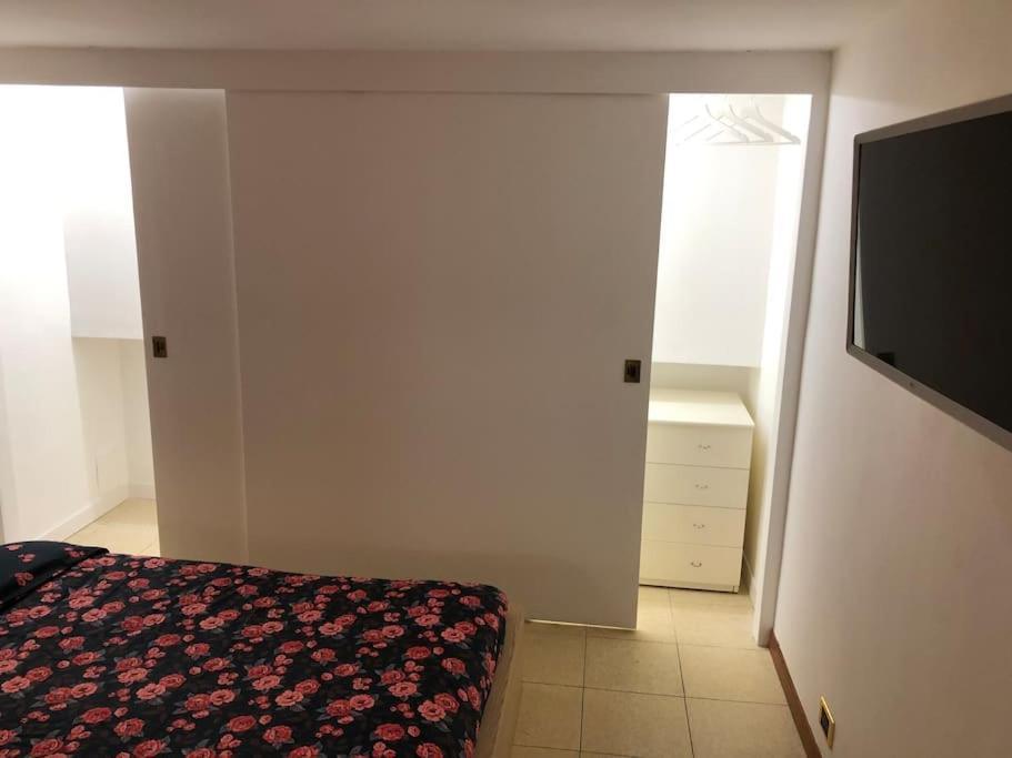 Bari For You - Guest House A 300Mt. Dal Mare 외부 사진