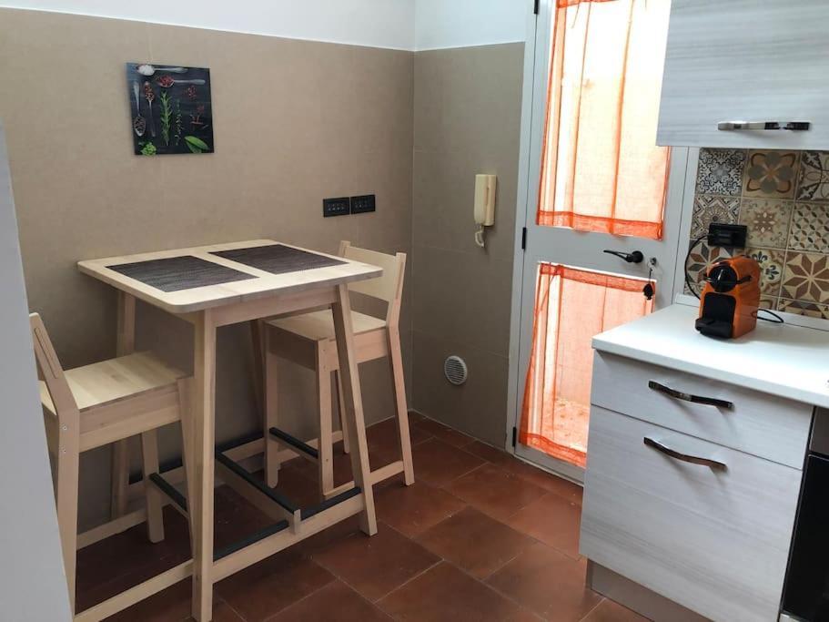 Bari For You - Guest House A 300Mt. Dal Mare 외부 사진
